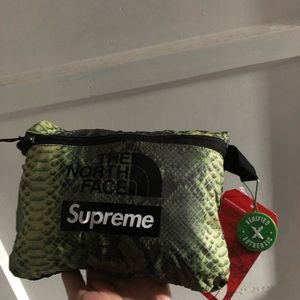 Supreme SnakeSkin Duffelbag